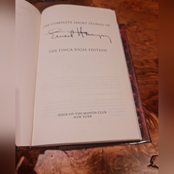 The Complete Short Stories of Ernest Hemingway The Finca Vigia Edition 1993 - Picture 7 of 11